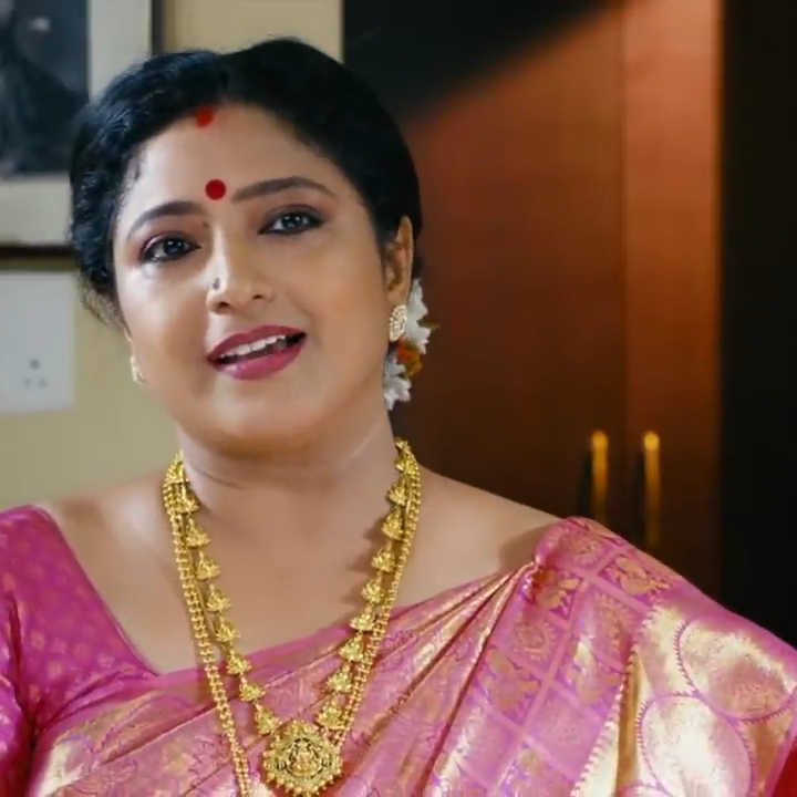 Imdone65620439's tweet image. My amma is tamil traditional women

I'm searching for other languages bulls

Hindi 
Telugu 
Kanada
Mallus 

Shhhh and out of India too ☺️😁

#tamil #hindi #telugu #mallu #kanada #mom #son