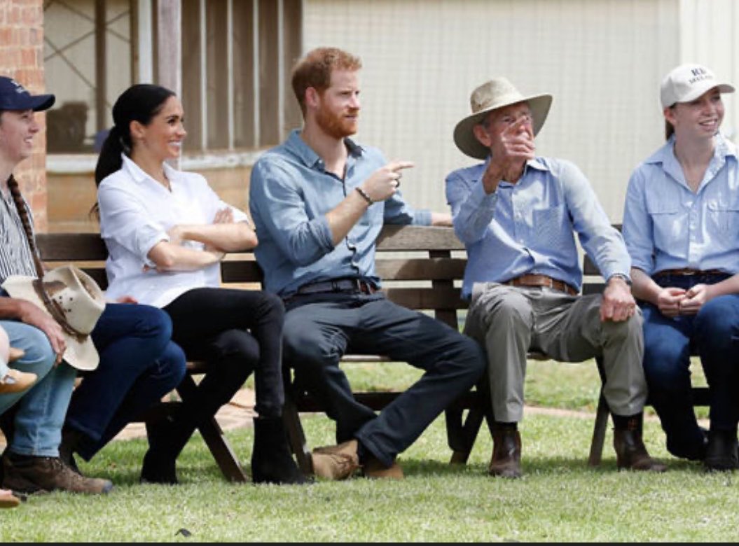 sussexsquad1982's tweet photo. Duke and Duchess of Sussex will make joint appearances focusing on veterans and mental health, including a visit to a children's hospital and an Invictus Australia event on Sydney Harbour.💙✨

#harryandmeghandownunder https://t.co/8zccHTXMmf