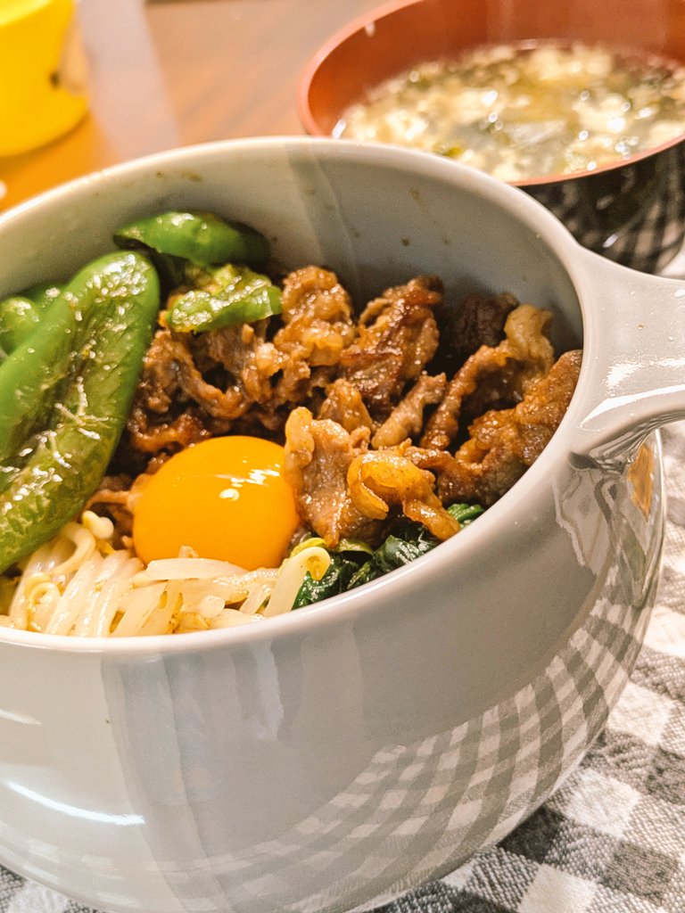 ちょっといいお肉を買って焼肉丼😋