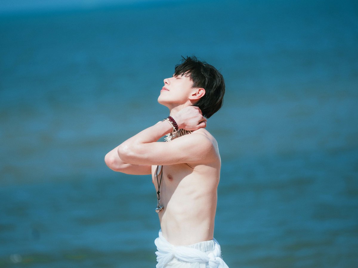 OPEN LABEL tweet media