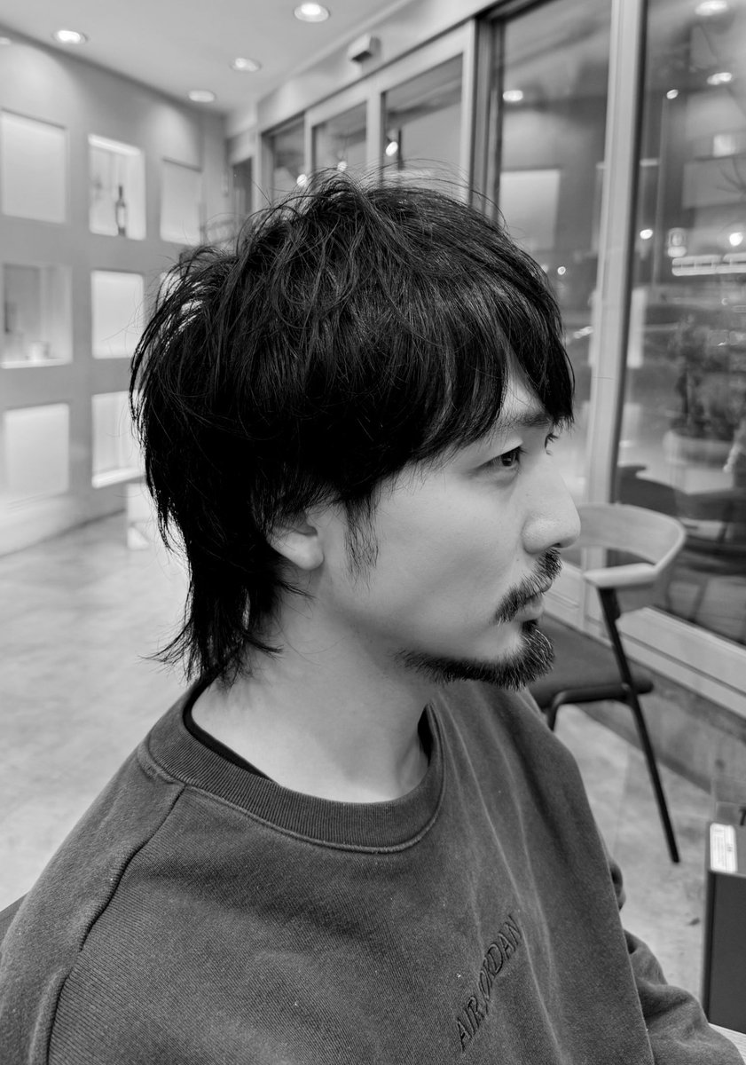 0dake's tweet photo. 2億年ぶりに髪をセットしてもらったが、2時間後すぐ風呂に入った…。 https://t.co/bY2flzzKBQ
