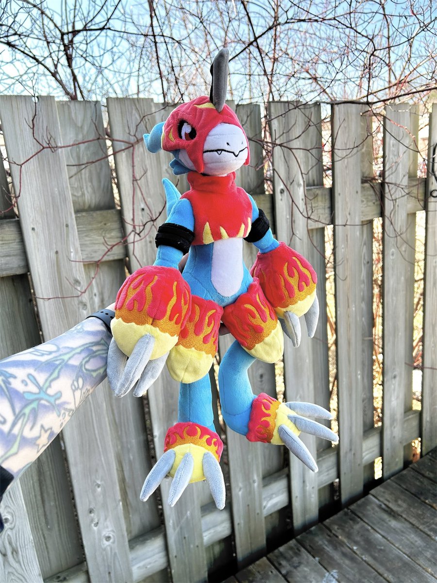 Pincushion Cat Plushies tweet media