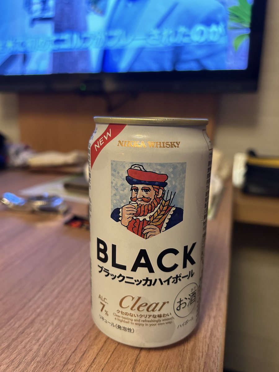 GodJigen's tweet photo. 福岡中洲に来ております。
任務完了したのでお風呂に入り、
部屋飲みタイム！
新作のハイボールで酔っちゃいますよ^_^ https://t.co/OQNCTAwpfd