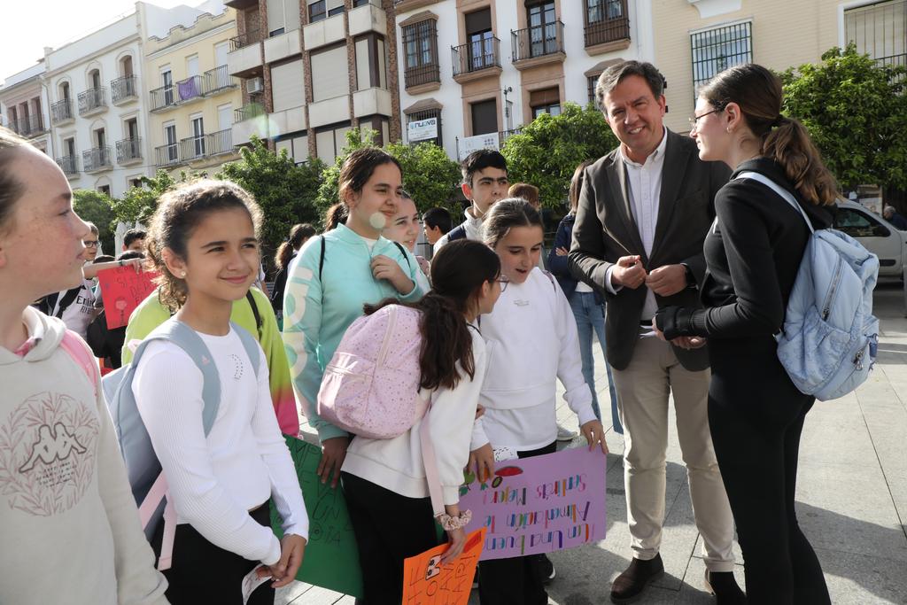 Ayuntamiento de Lucena tweet media