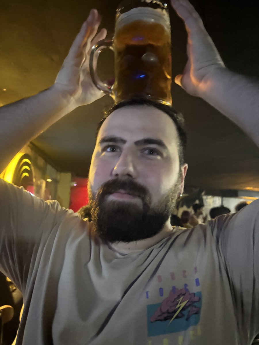 Burç tweet media