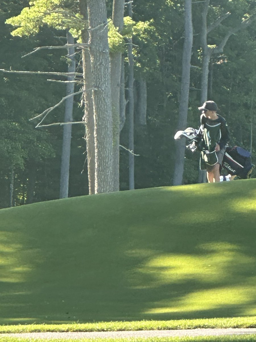 Mark the Caddie tweet media