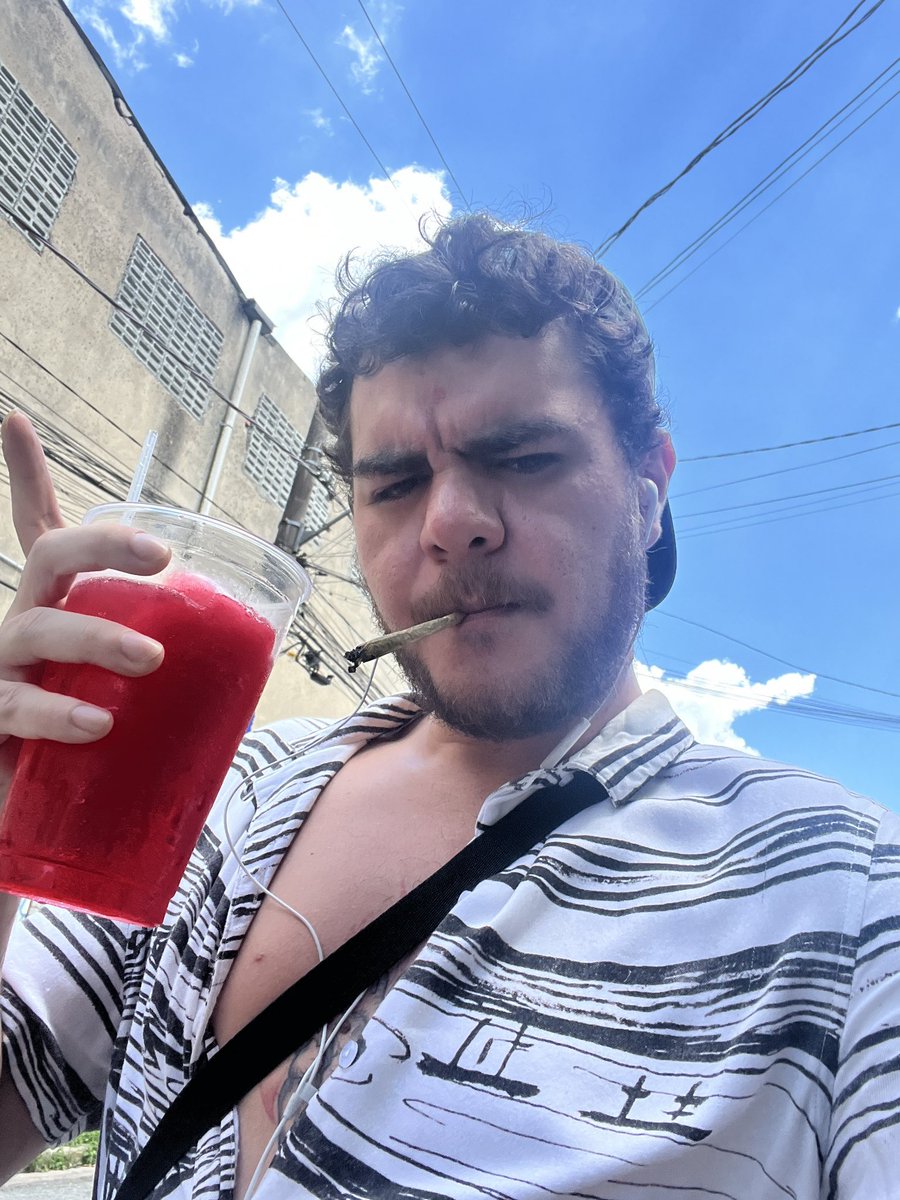 ygor lux tweet media