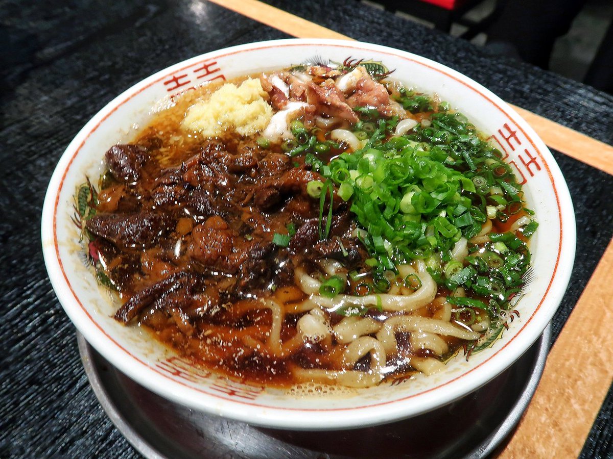 Hello31337's tweet photo. 燕参上

燕参上式肉そば

ときどき食べたくなる好きな店。
お店の80年代の雰囲気に癒される。
キレがある甘辛のスープは、
飲み干さずにはいられない美味しさ。
お肉との相性も抜群で至福の一杯でした♪ https://t.co/IoM0k8Kyh3