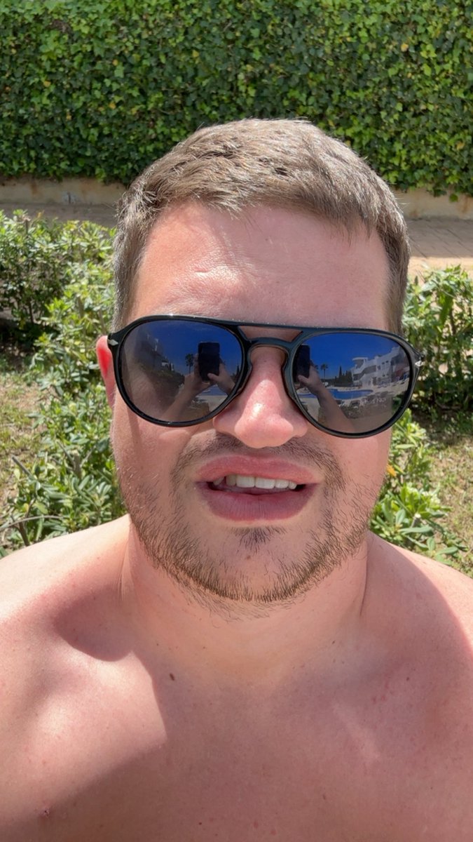 James Smith tweet media