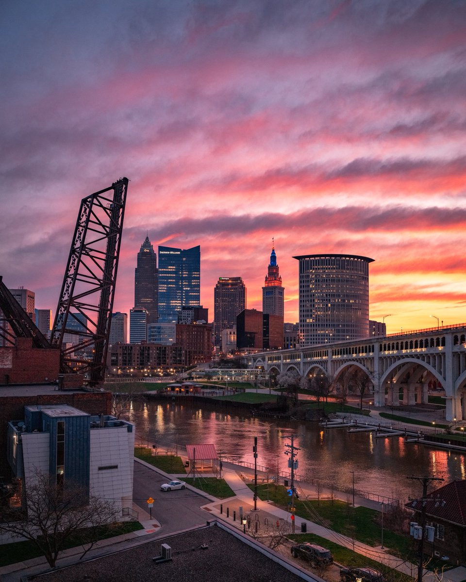 Today’s Wild Sunrise in Cleveland, Ohio