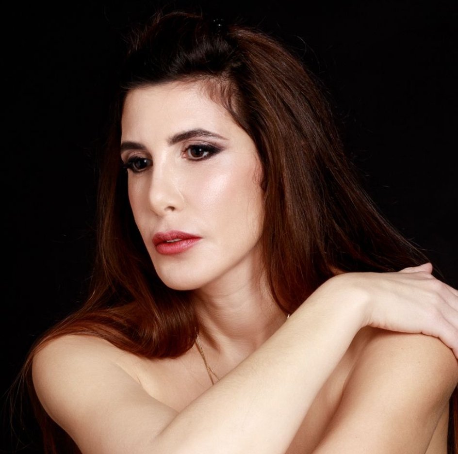 מגי אוצרי tweet media