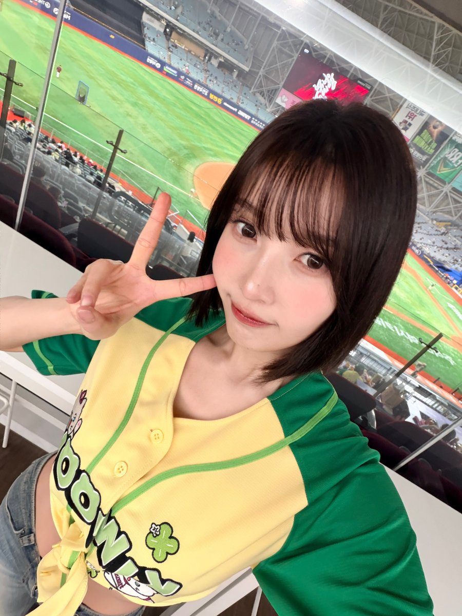 Red Velvet tweet media