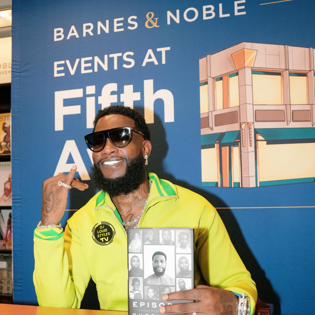 DJLouieStylesTV's tweet photo. "Pressure on my chest but I still ain't pressed...pen to the paper but it's under duress...read between the lines..l don't settle for less"

Gucci Mane appears to indicate that Pooh Shiesty and his team pressured him into signing documents that would have freed Pooh from his deal with 1017.

#GucciMane #PoohShiesty #1017Records #HipHopNews #RapUpdates