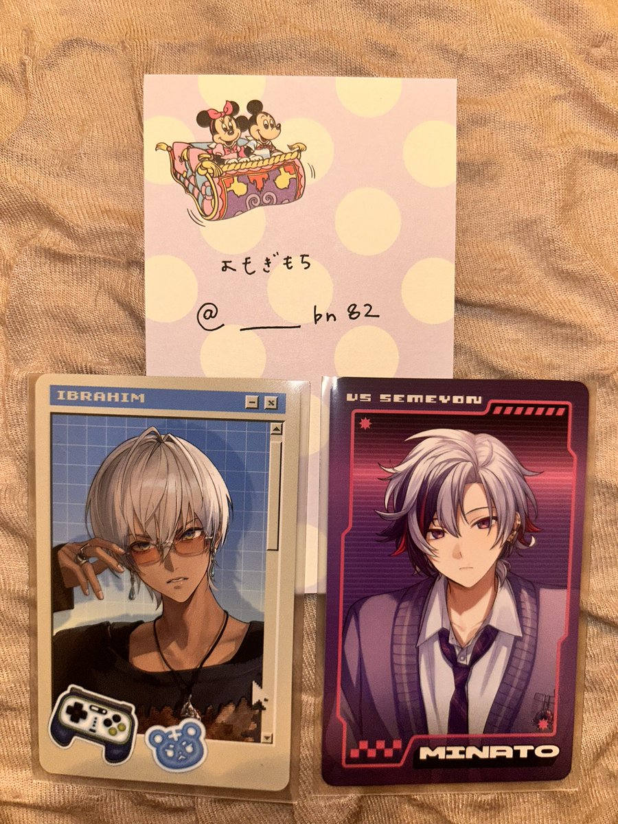 _____bn82's tweet photo. @haraherimaru_k 初めまして。検索より失礼致します。
こちら画像1枚目を所持しており、
画像2枚目（画像をお借り致しました）
💖マークの2枚の、2:2交換をお願いしたくご連絡させて頂きました。同種じゃないので難しいとは思いますが、ご検討頂けますと幸いです。どうぞよろしくお願いいたします。 https://t.co/iXViDjZs5f