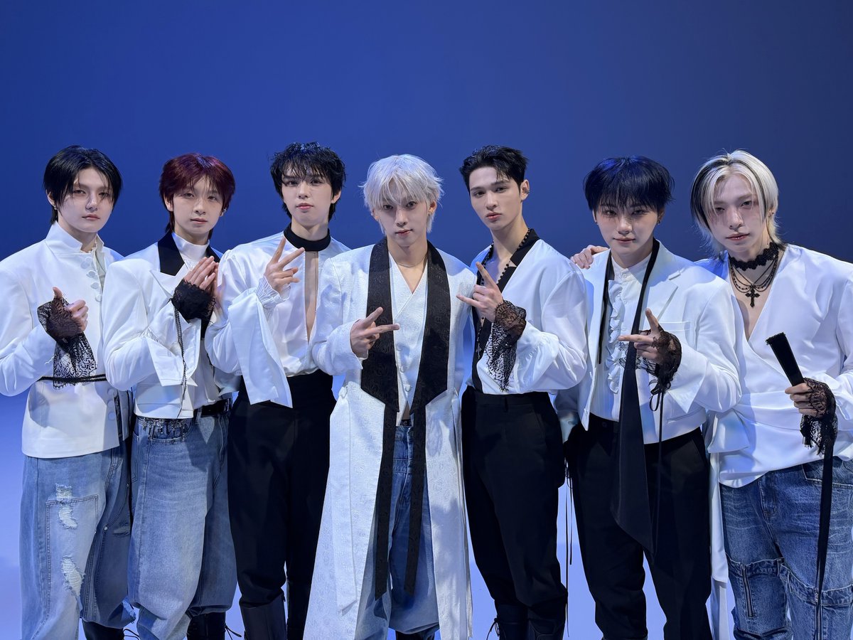 앰퍼샌드원 (AMPERS&ONE) tweet media