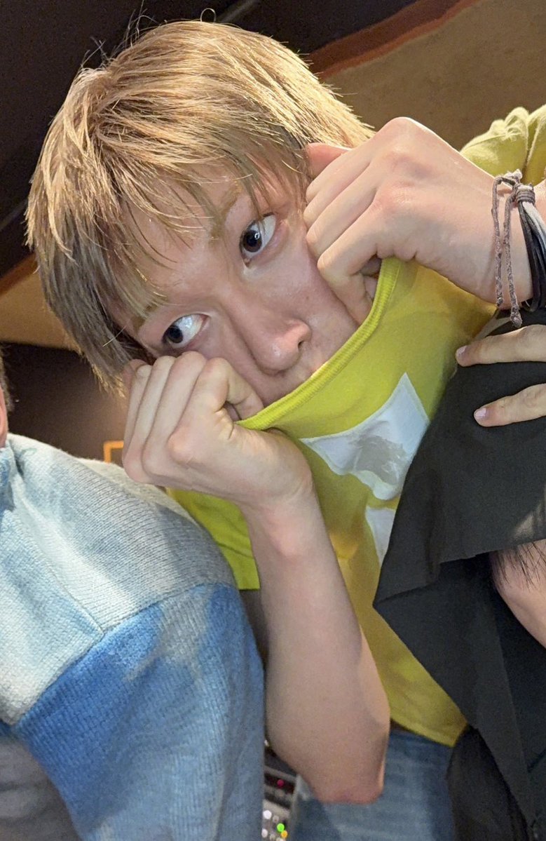 ᴍᴀꜱʜ-ᴜᴘ! tweet media