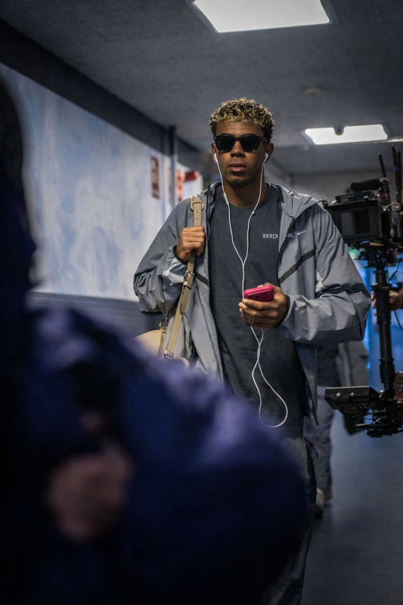 Fenee💙❤ tweet media