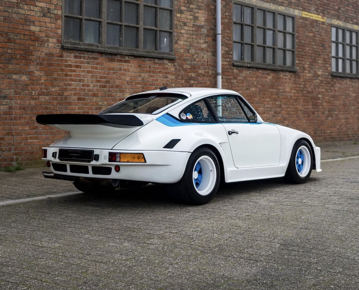 Porsche Club tweet media