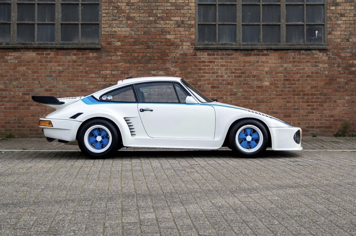 Porsche Club tweet media