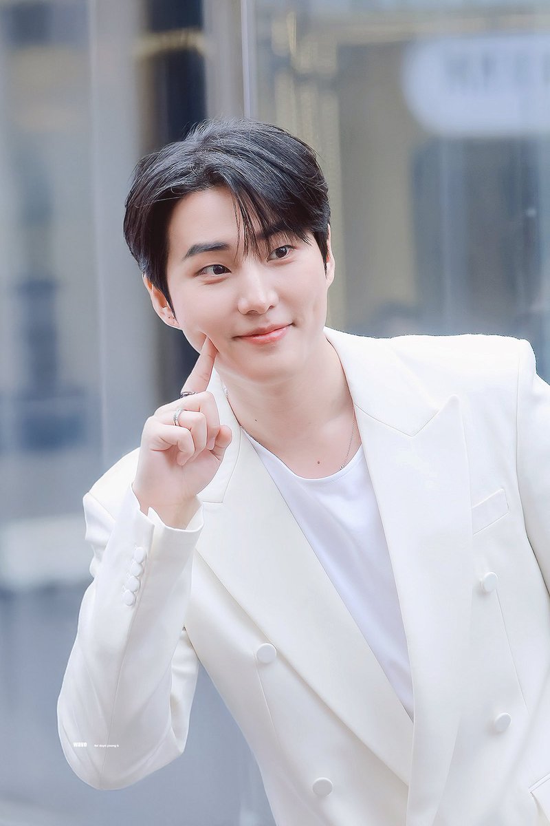 모름이!! tweet media