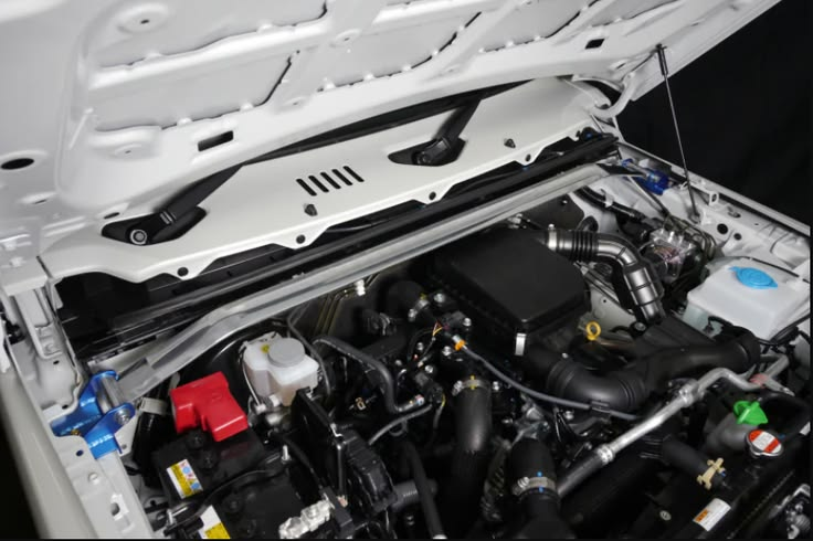 AliyanaDesouza's tweet image. High-Performance Strut Bars for Better Handling

Upgrade with strut bars from Performance Motor Spares for improved stability, control, enhanced driving performance.

Visit us: performance-me.com/collections/st…

#strutbracebar #drivingperformance #PerformanceCars #PerformanceMotors