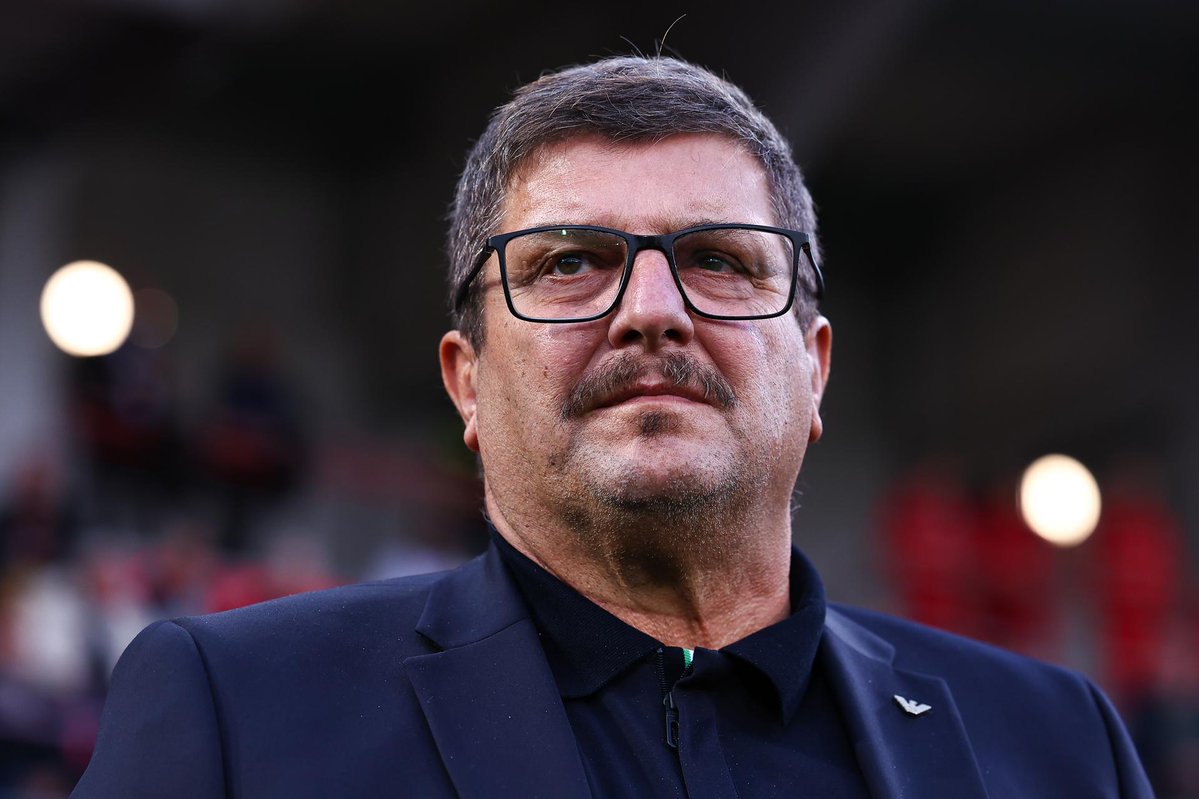 Italy ⭐️⭐️⭐️⭐️ tweet media