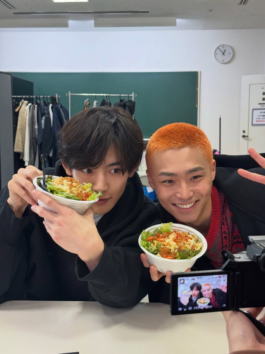 다식이 tweet media