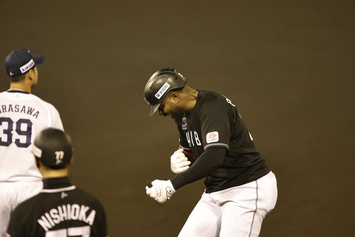 cubby_photo's tweet photo. 珍しく吠えてたなぁポランコありがとう!!
#chibalotte #Lotte
#GregoryPolanco #ポランコ
#MarinesBaseball #Marines
#Cubbyphoto #Cubbybaseballphot https://t.co/BnyWYvQeE6