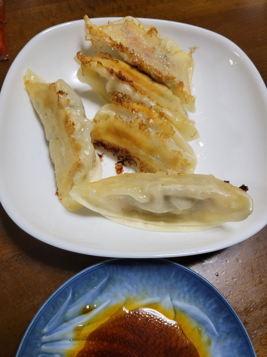 さけうま tweet media