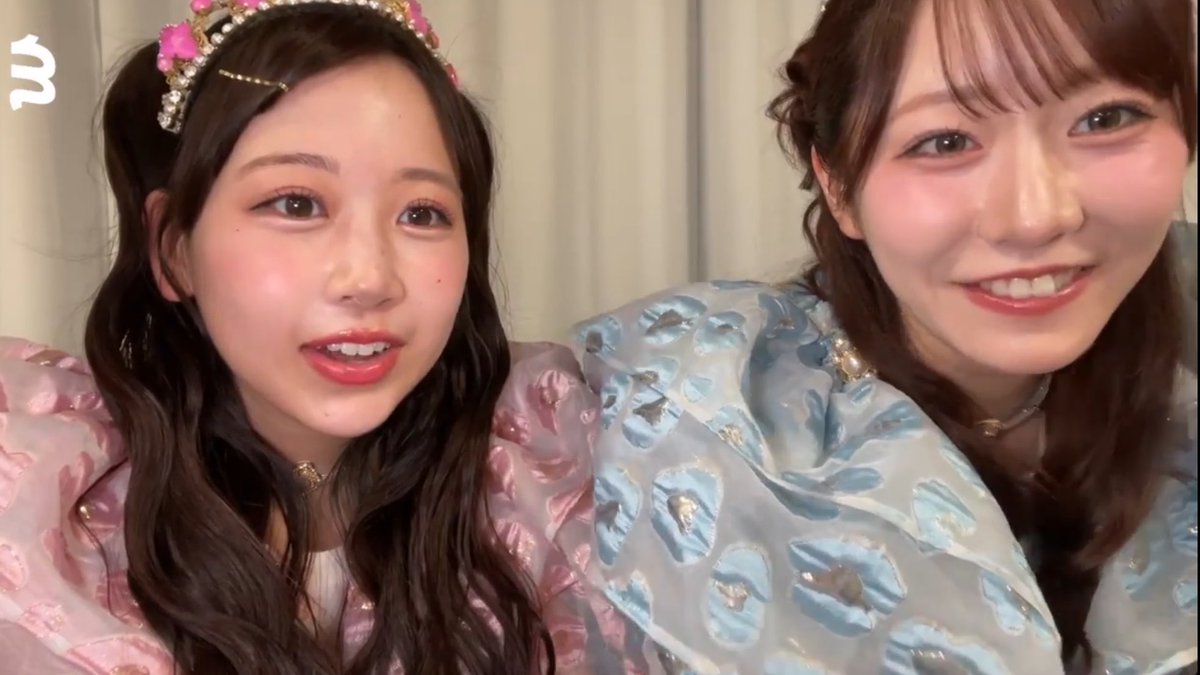 まなふぃの笑顔まじかわいすぎる、まじ好き。
デコ出しまつかれもかわいすぎるわー。。
#真中まな　#松本かれん