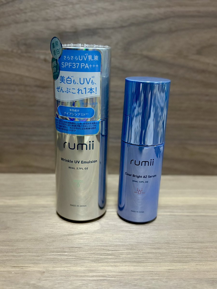 925Misa's tweet photo. えみりんさんのオススメ使ってみた！

rumii薬用リンクルUVエマルジョン
白浮きもなく潤いを感じるテクスチャー👏🏻
rumiiクリアブライトAZセラム
サラッとした美容液で重さゼロ🙆‍♀️
なめらかな使用感が気に入った✨️

【PR】 #乳液 #UV #美容液 #スキンケア #アゼライン酸 https://t.co/yBS6iKy33y
