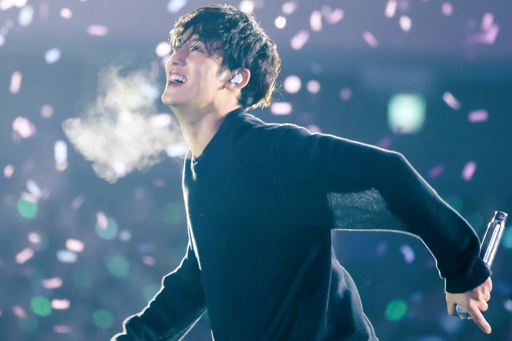 また会いに行くよ🥹✨💕
とりあえず、東京13日スタンド、14日アリーナ🎫頂きました🙏

↓素敵なお写真✨
お借りしました🩷🩵