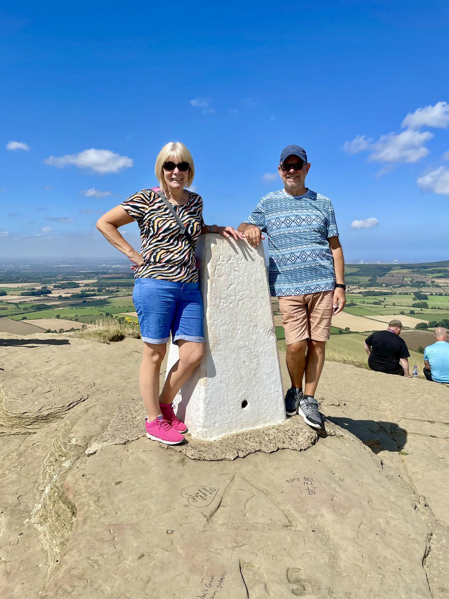 PooleyCol tweet media