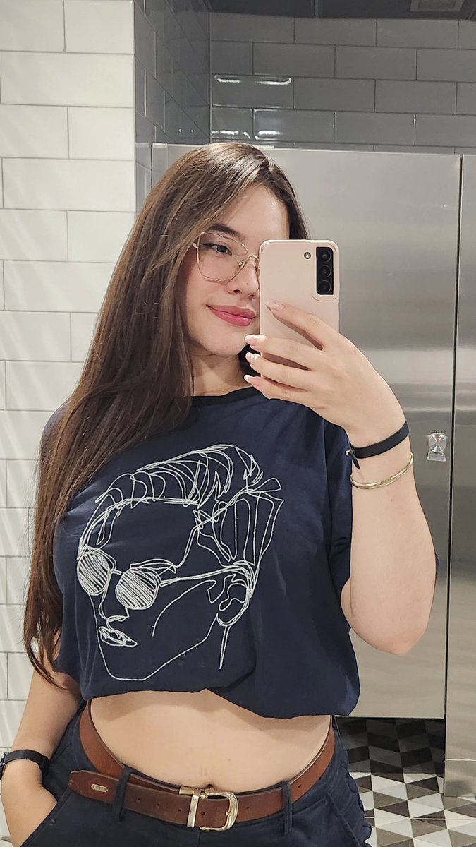 Sara Valeria tweet media