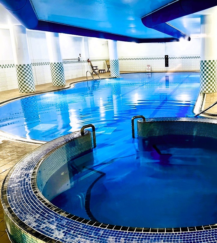 nottmoffices's tweet image. Being in the #citycentre means a lunchtime break from the #office somewhere refreshing for thinking time, think about it #eastmidsheadsup link: nottingham-offices.com/go