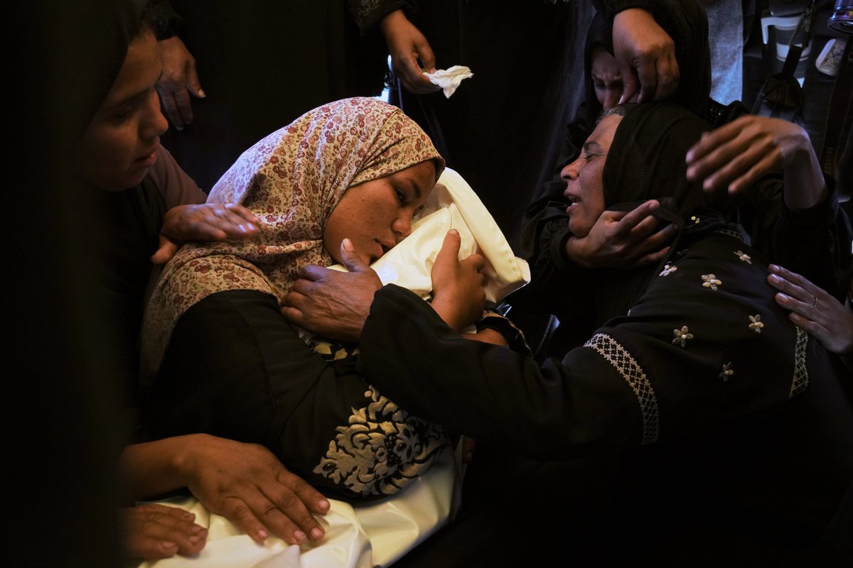 Al Jazeera English tweet media