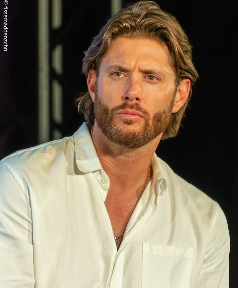 Jensen Ackles Media tweet media