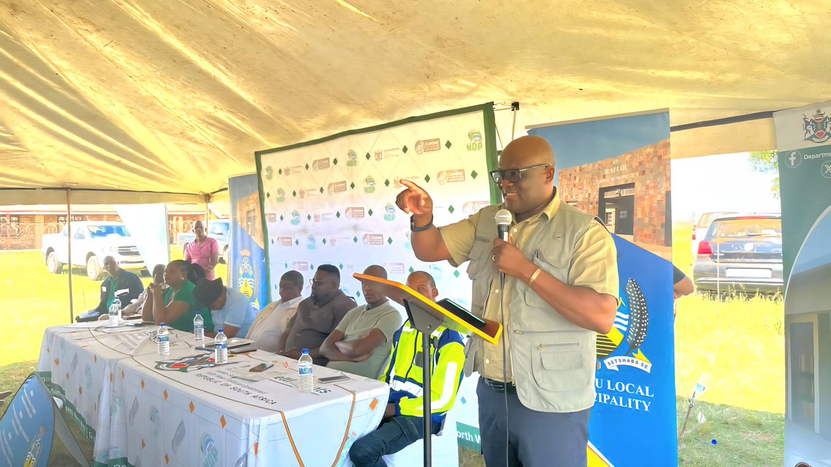 NW_DHS's tweet photo. MEC Molapisi addressed the community of Madibogo-Pan and urged them not to sell BNGs formerly known as RDPs. 
"Baagi, we have started to witness a very disturbing trend over the years. Our beneficiaries have been reportedly selling the RDP houses. We discourage that." https://t.co/VU5aMHmqEc
