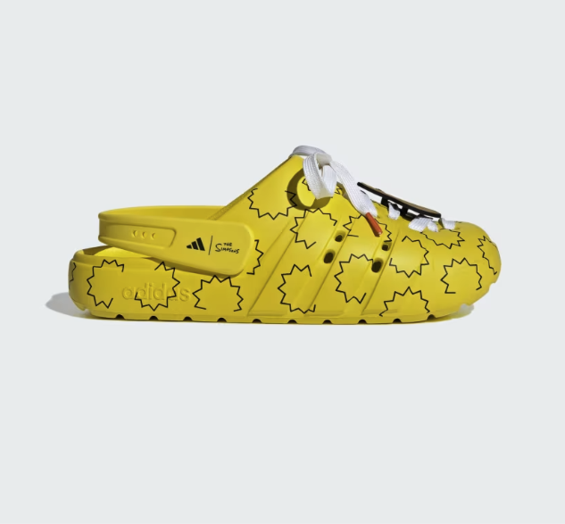 Heskicks tweet media