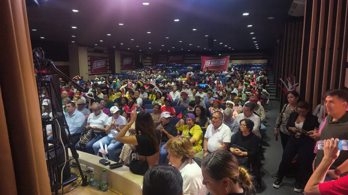 Iván Cepeda Castro tweet media