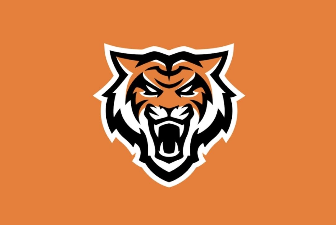 IkePalmer3's tweet photo. Blessed to receive my first D1 offer to Idaho State! Thanks @coachlooneyisu and the rest of the coaching staff for believing in me! https://t.co/3hVJZEFV7d
