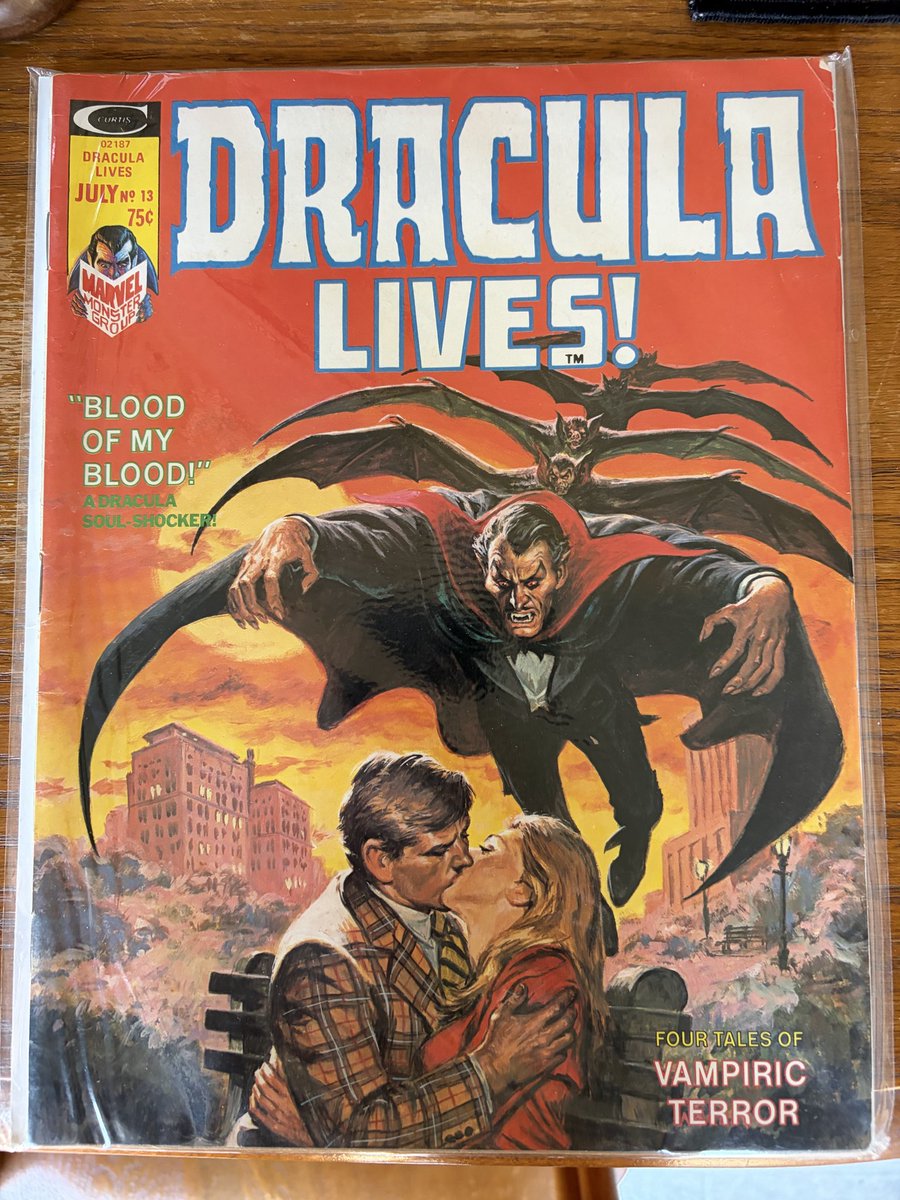 BiLLYd_licious's tweet image. Some new additions to the crypt! #horror #films #comicbooks