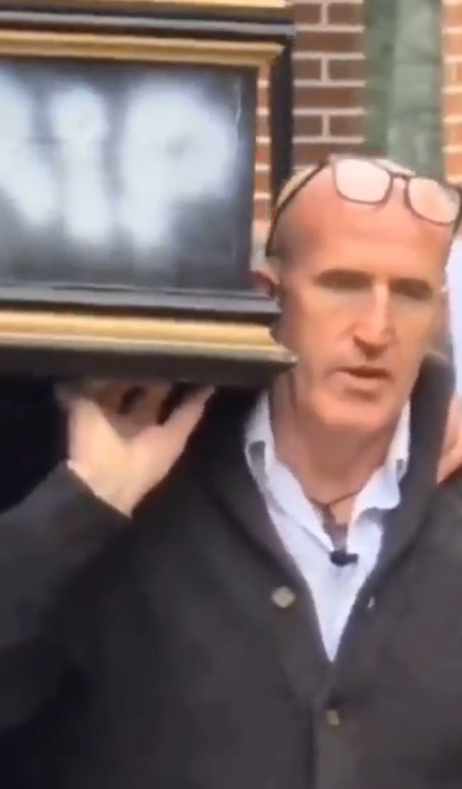 Jess Ní Mhaoláin tweet media