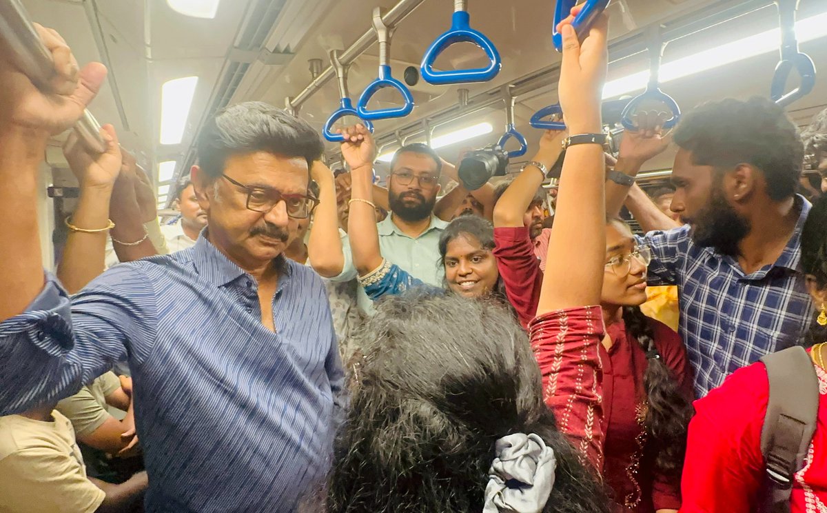 Prabha250495's tweet image. Public leader🖤❤️🌅
#ChennaiMetro #MetroRail #CMRL 
#VoteForDMK #வெல்வோம்_ஒன்றாக #ஸ்டாலின்_தொடரட்டும்_தமிழ்நாடு_வெல்லட்டும் #DMK4TN