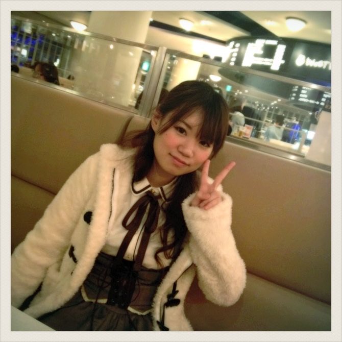 チキバンJK tweet media