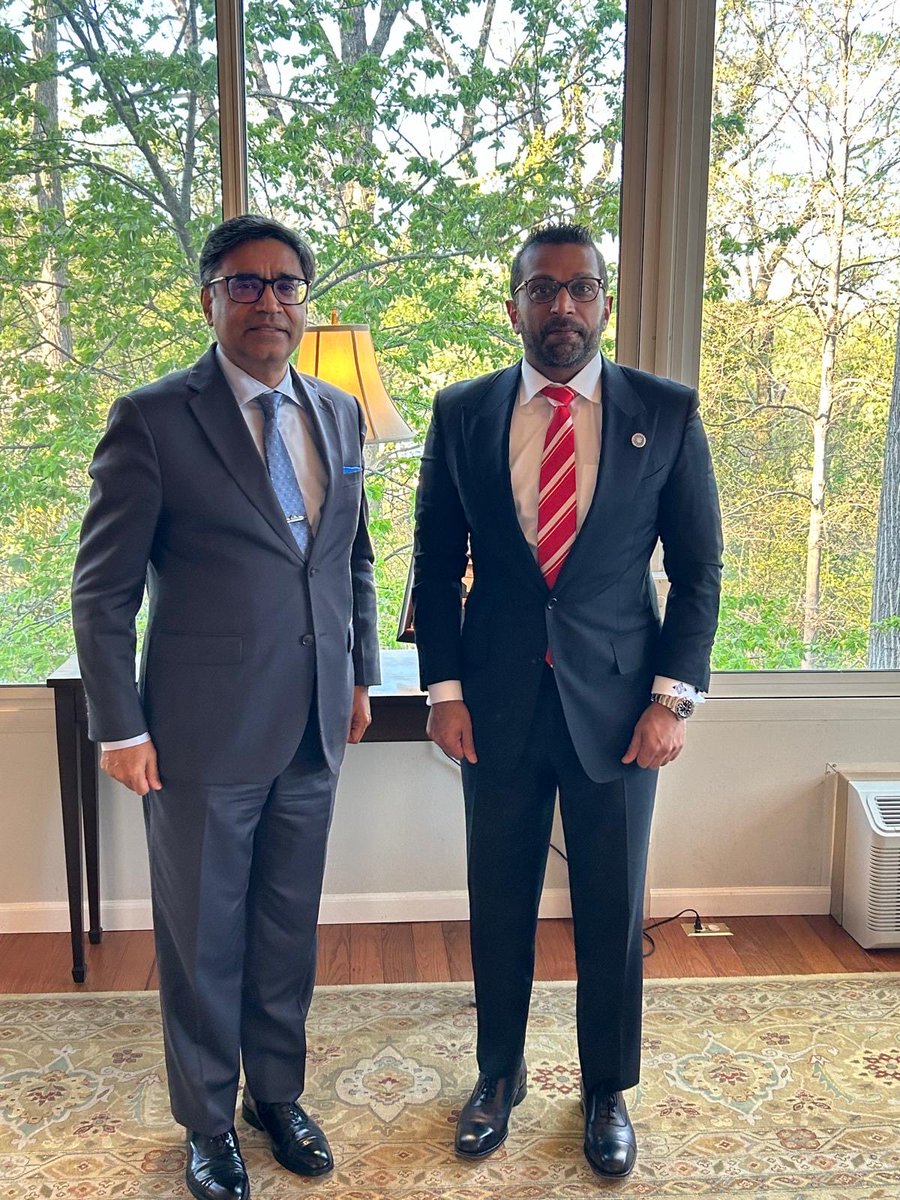 Agni_Yatra's tweet image. 🔹#Inde 🇮🇳/#USA 🇺🇸🔹

Visite du secrétaire aux Affaires étrangères indien, Vikram Misri, aux États-Unis où il a notamment rencontré :
🔸Marco Rubio, secrétaire d'État
🔸Elbridge Colby, sous-secrétaire à la Défense
🔸Mike Duffey, sous-secrétaire à la Défense chargé des