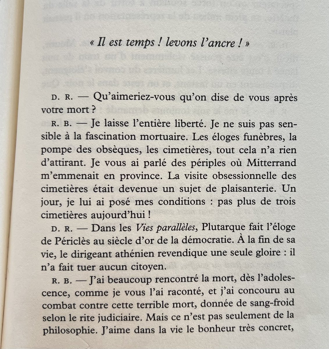 Darius Rochebin tweet media