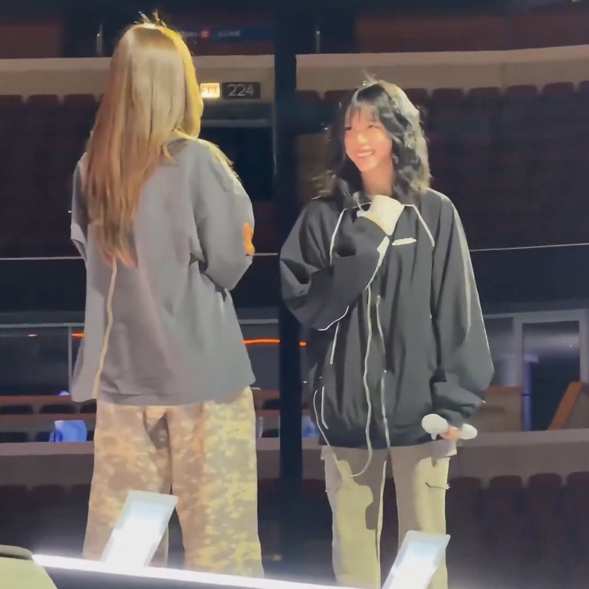 mbny🫧 tweet media