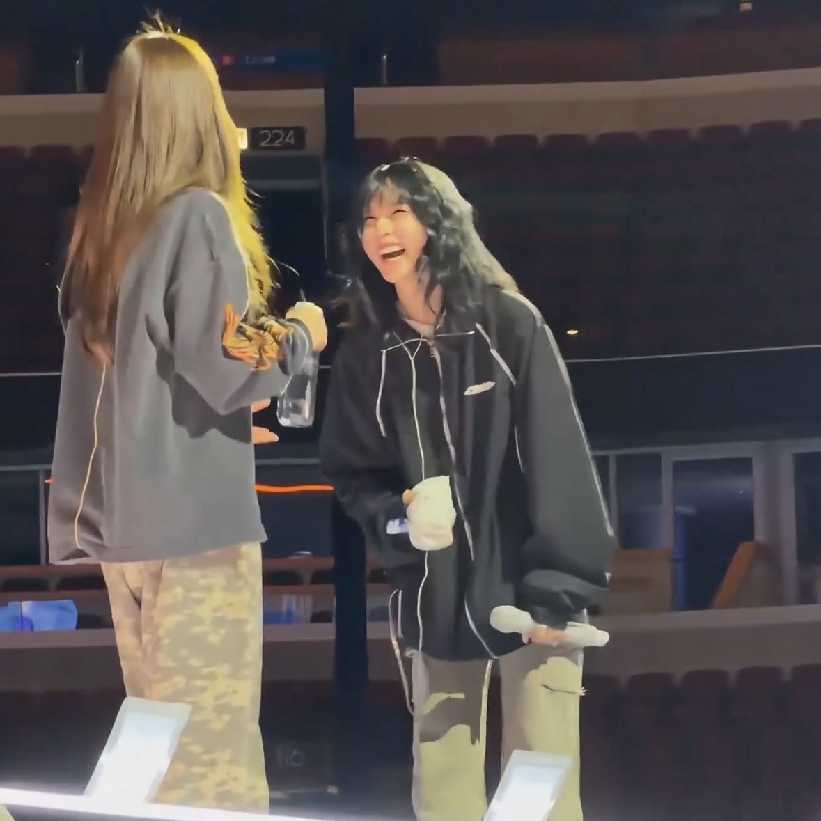 mbny🫧 tweet media