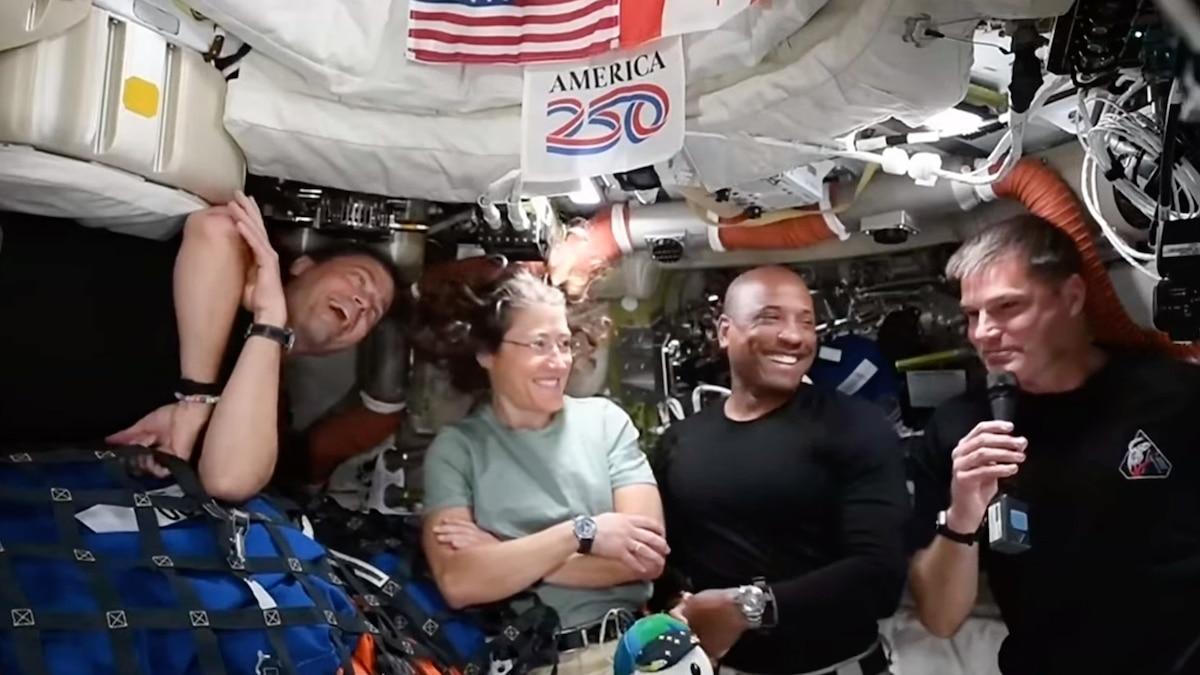 Ronald Ugel tweet media